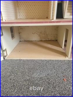 112 Scale Wooden Beeches Georgian-style Dolls House Inc basement. Unfinished