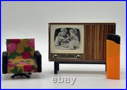 11 pcs vintage dolls house living room furniture set sofa armchair TV wood 11 pcs vintage dolls house living room furniture set sofa armchair TV wood