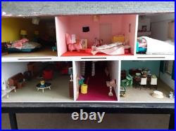 1965 fully furnished wooden dolls house, w 75, h 60, d 55, 3-side opening