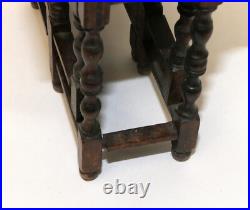 Antique English Dollhouse Gateleg Table Walnut D. 18.0cm H. 14.3cm Antique English Dollhouse Gateleg Table Walnut D. 18.0cm H. 14.3cm
