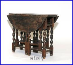 Antique English Dollhouse Gateleg Table Walnut D. 18.0cm H. 14.3cm Antique English Dollhouse Gateleg Table Walnut D. 18.0cm H. 14.3cm