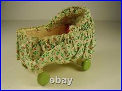 Antique dollhouses children's car bed around 1940 / 50