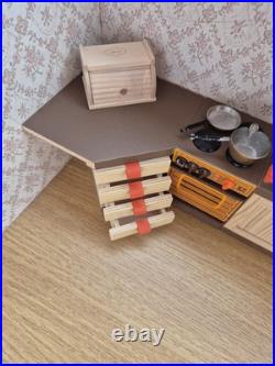 Bodo Hennig kitchen furniture Allgäu, cabinets, sink, accessories dollhouse 70/80s