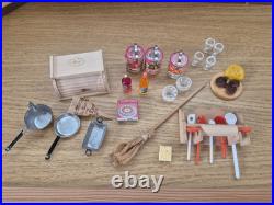 Bodo Hennig kitchen furniture Allgäu, cabinets, sink, accessories dollhouse 70/80s