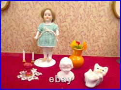 DOLLHOUSE ANTIQUE Equipped-PORCELAIN DOLL-FURNITURE-ACCESSORIES 1920/1930s