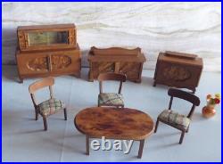 DOLLHOUSE ANTIQUE Equipped-PORCELAIN DOLL-FURNITURE-ACCESSORIES 1920/1930s