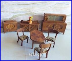 DOLLHOUSE ANTIQUE Equipped-PORCELAIN DOLL-FURNITURE-ACCESSORIES 1920/1930s DOLLHOUSE ANTIQUE Equipped-PORCELAIN DOLL-FURNITURE-ACCESSORIES 1920/1930s