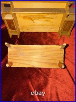 Dollhouse House Accessories Furniture Wood Antique Sofa Possibly Snow Alley Sons 1904 Dollhouse House Accessories Furniture Wood Antique Sofa Possibly Snow Alley Sons 1904