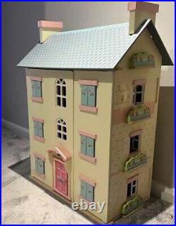 Dolls House Great Value Le Toy Van, Cherry Tree Wooden