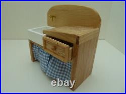 Dolls House Miniature 112th Kitchen Old Fashioned Wooden Pine Sink