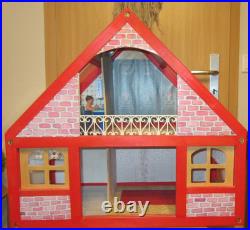 Dolls House / Never Used / Can Be Dismantled