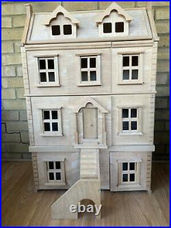 Dolls house, wooden, immaculate condition, basement, attic, wood