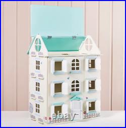 Girl Play Wooden Mansion Light Up Dolls House 4 storey Perfect Xmas Gift NEW