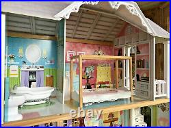 KidKraft Kaylee Dollhouse + 10 Pieces of Doll Furniture Boys Girls Toy