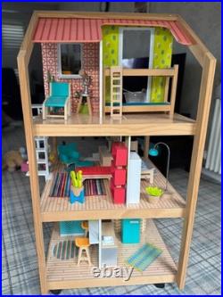 KidKraft So Stylish Mansion Wooden Dollhouse with Accessories KidKraft So Stylish Mansion Wooden Dollhouse with Accessories