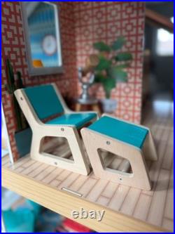 KidKraft So Stylish Mansion Wooden Dollhouse with Accessories KidKraft So Stylish Mansion Wooden Dollhouse with Accessories