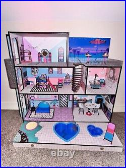 L. O. L. Surprise! OMG wooden dollhouse