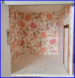 Large Wooden Doll's House Vintage Victorian Style 112th Scale 3-Floor Decorated