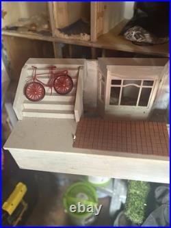 Large Wooden Vintage Style Dolls House With Furniture