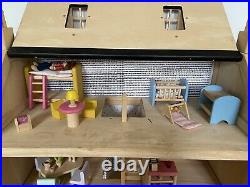 Large Wooden dolls house With basement