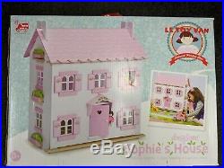 Le Toy Van Sophie's Large Wooden Doll House Wooden Dolls House Play Set