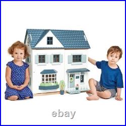 NEW Tender Leaf Toys Dovetail Doll House with Wooden Family