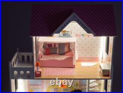Our largest wooden doll-house XXL up to 123 cm LED backlight Our largest wooden doll-house XXL up to 123 cm LED backlight
