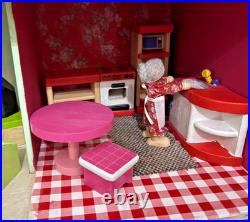 PINTOY complete wooden dolls house furnished decorated bespoke Christmas VGC