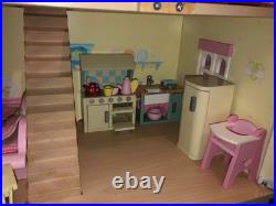 Pink and white Le Toy Van Wooden Dolls House original early 2000s Sophie's House