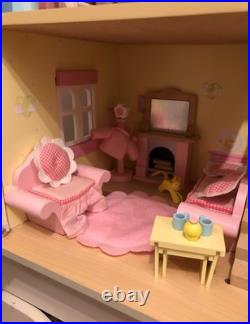 Pink and white Le Toy Van Wooden Dolls House original early 2000s Sophie's House