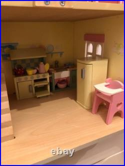 Pink and white Le Toy Van Wooden Dolls House original early 2000s Sophie's House