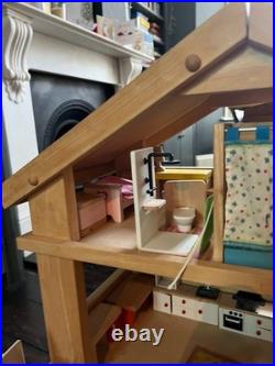 Rare Battat 112 Wooden Dolls House + Furniture, Greenhouse, Garage & Car