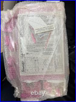 Samri Hello Kitty Wooden Dolls House