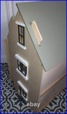 Tender Leaf Toys Foxtail Villas Wooden Dolls House