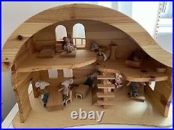 Verneuer Eco Wooden Dolls House Beautifully Crafted With Balcony