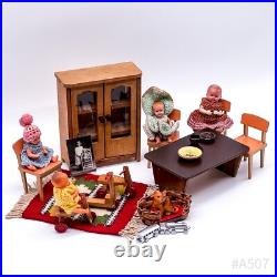 Vintage bundle of dollhouse accessories including wooden furniture and dolls (20 pieces)