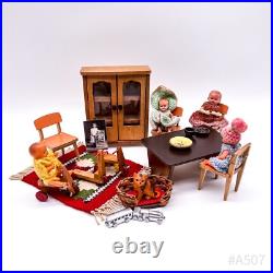 Vintage bundle of dollhouse accessories including wooden furniture and dolls (20 pieces)