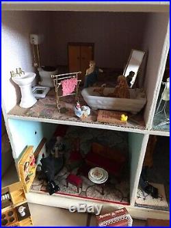Vintage wooden Dolls house furnished/ accessories