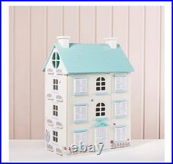 Wooden Light Up Dolls House