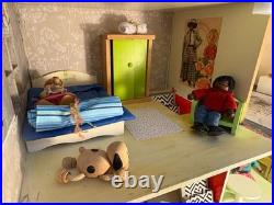 Wooden dolls house fully decorated furnished, family bespoke, super Xmas present