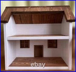 Wooden house for 1/6 dolls, handmade miniature, Sylvanian Families, Petit