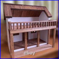 Wooden house for 1/6 dolls, handmade miniature, Sylvanian Families, Petit